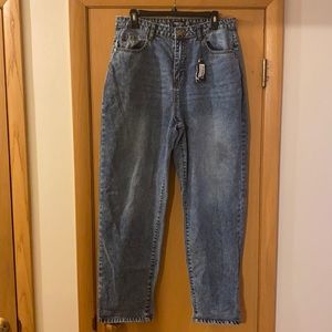 Nasty Gal Let’s Rock and Roll Mom Jeans Bleach Wash High Waist High Rise Size 10